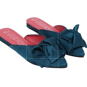 Catwalk mules